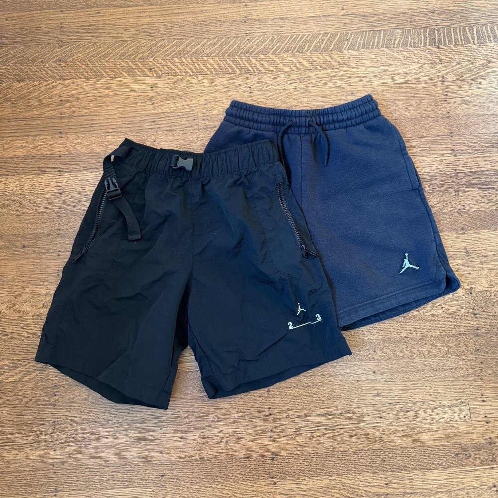Pair of Boys Nike Size MED Shorts